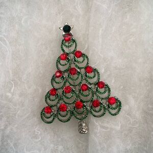 🦋 2/$20 Christmas tree rhinestone brooch